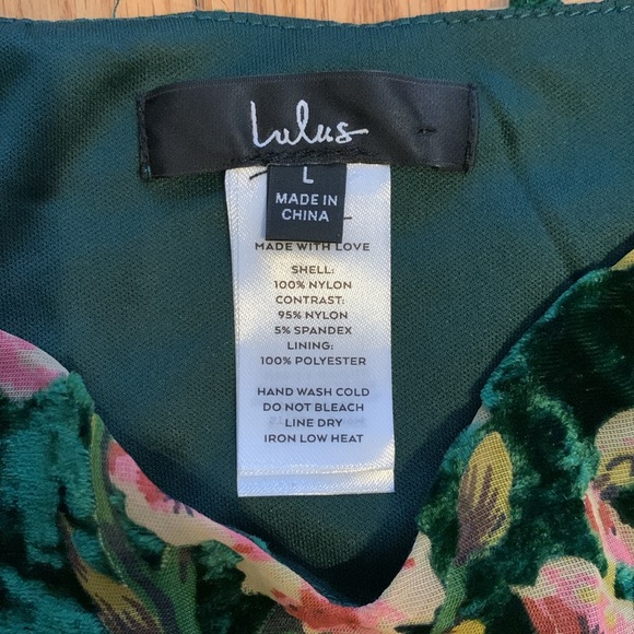 Lulus green bodysuit. Velvet- floral. Balloon sleeves. - Picture 2 of 4